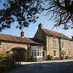 Gorgeous Two Bedroom Cottage, Pet Friendly! * Snainton